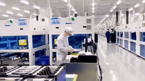 正泰新能源數(shù)字化車間產(chǎn)能強(qiáng)勁復(fù)蘇，互聯(lián)網(wǎng)數(shù)據(jù)服務(wù)賦能制造新高度